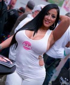 国产精品视频东北熟妇,风情万种的东北女性魅力展现  第1张