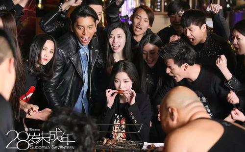 国产熟女性视频播放,揭秘热门内容背后的故事  第3张